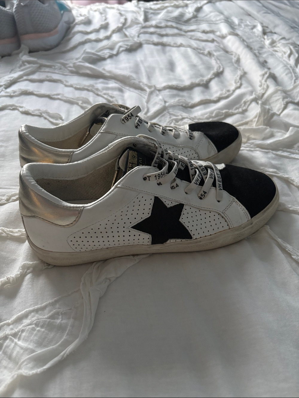Golden Goose Style White Leather Sneakers with Black Star